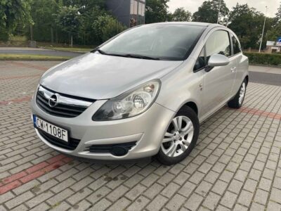 Sprzedam Opel Corsa D 1.4 benzyna 90KM 2010r.